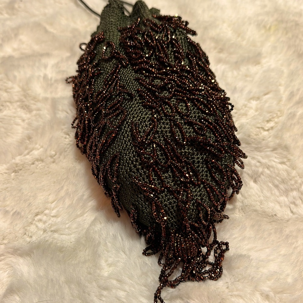 Vintage woven beaded purse circa Beautiful!